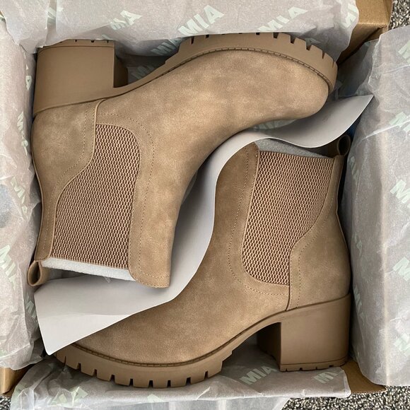 MIA Jonna Chealsea Boot (Size 11) - Picture 3 of 4